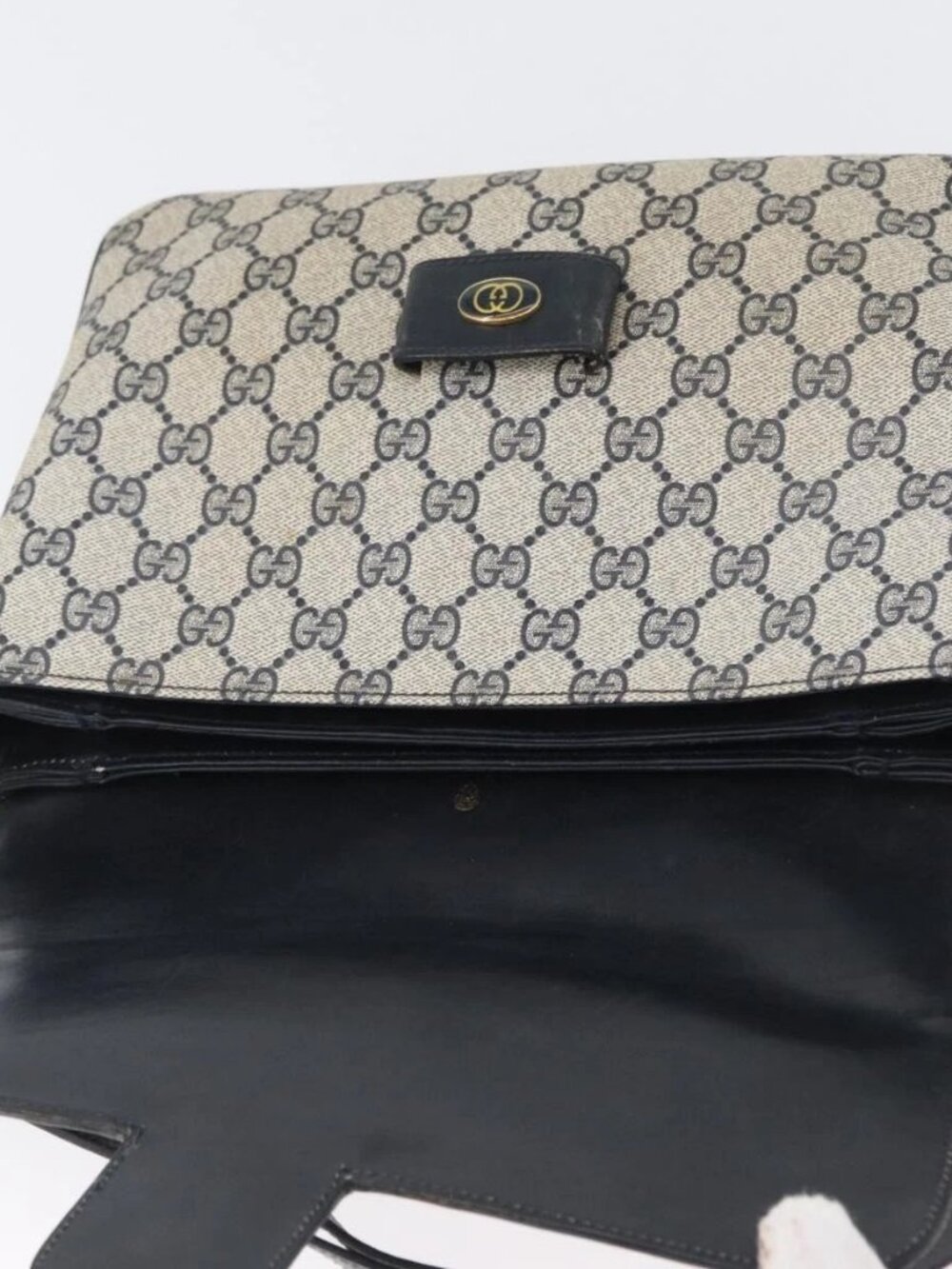 GUCCI GG Supreme Shoulder Bag PVC Navy Gold - Picture 10 of 16